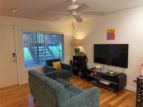 2200 Dickson DR 127, Austin TX 78704