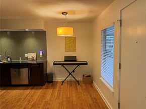 2200 Dickson DR 127, Austin TX 78704