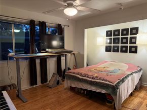 2200 Dickson DR 127, Austin TX 78704