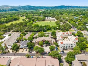 1404 Norwalk LN 204, Austin TX 78703