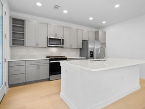 5107 Menchaca RD 9, Austin TX 78745