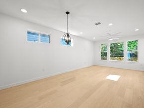 5107 Menchaca RD 9, Austin TX 78745