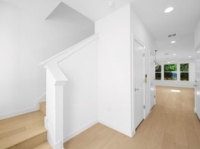 5107 Menchaca RD 9, Austin TX 78745