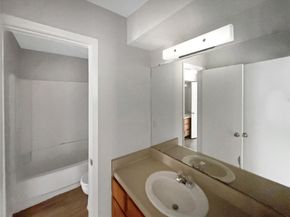 9622 Sugar Hill DR B, Austin TX 78748
