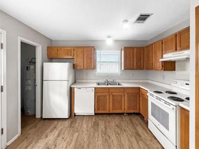 9622 Sugar Hill DR B, Austin TX 78748