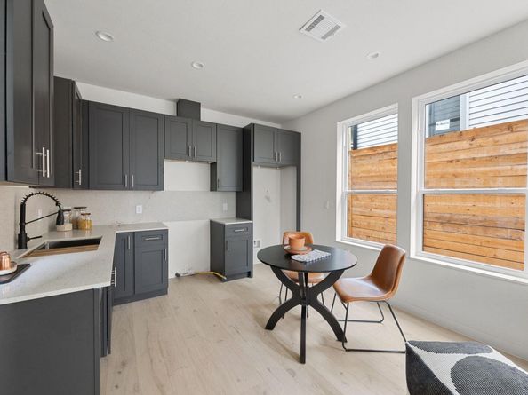 1709 Maple Ave 2A, Austin TX 78702