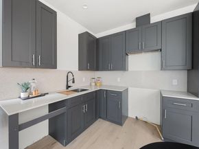 1709 Maple Ave 2A, Austin TX 78702