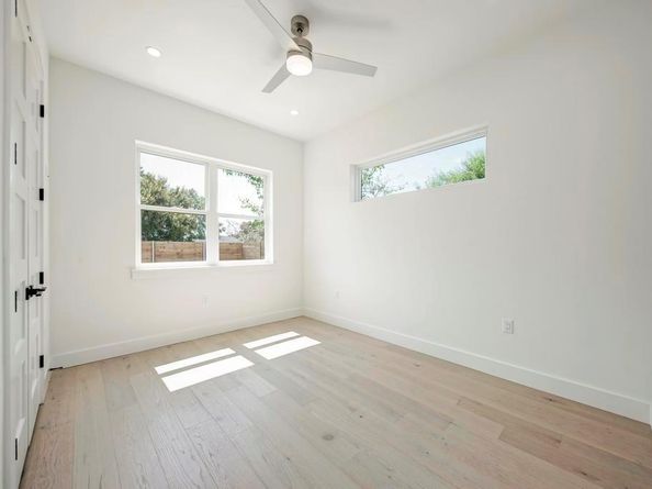 200 Tillery SQ 1, Austin TX 78702