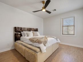 2009 Winsted LN A, Austin TX 78703