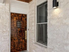 2009 Winsted LN A, Austin TX 78703