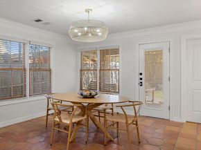 2009 Winsted LN A, Austin TX 78703