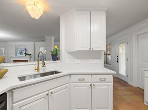 2009 Winsted LN A, Austin TX 78703