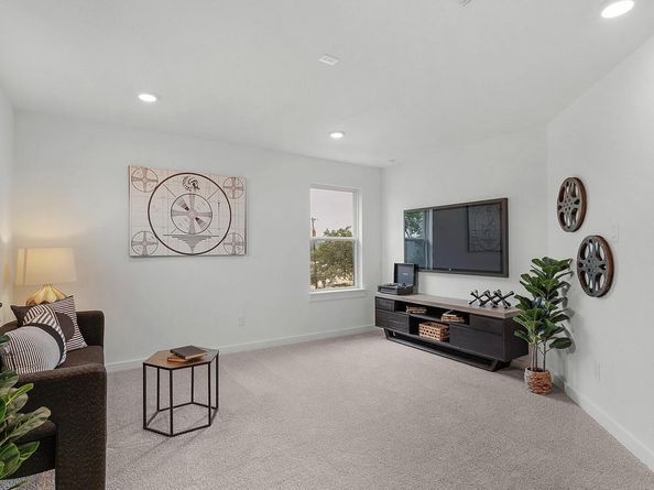 2705 Sage Ranch DR 2, Leander TX 78641