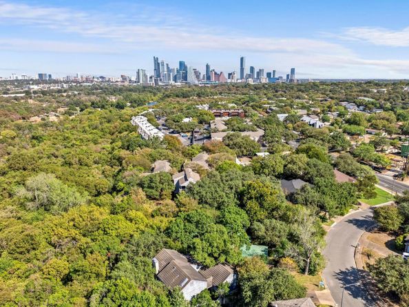2629 Deerfoot TRL, Austin TX 78704
