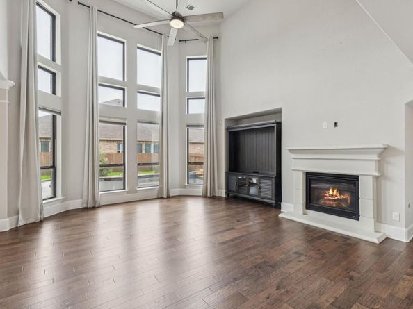 109 Mark WAY, Liberty Hill TX 78642