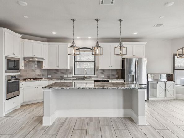 109 Mark WAY, Liberty Hill TX 78642