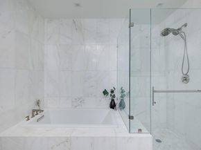 501 West Ave 2404, Austin TX 78701