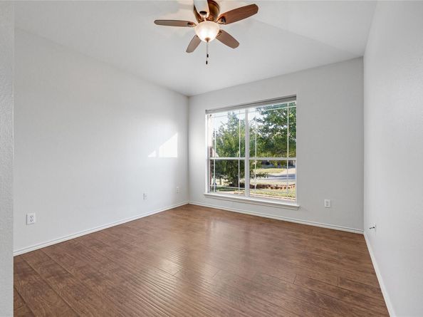 1005 Remington DR, Leander TX 78641