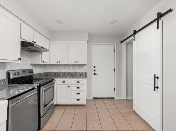 7008 Chinook DR, Austin TX 78736