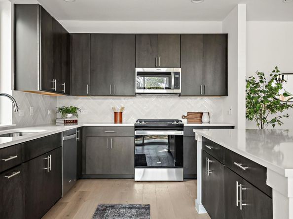 5107 Menchaca RD 11, Austin TX 78745