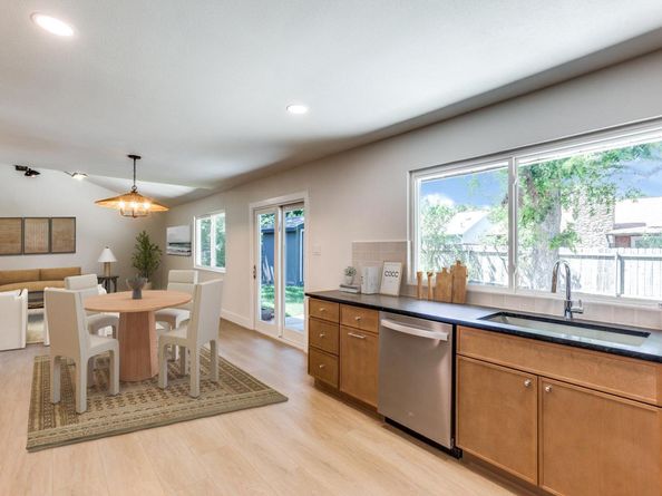 2515 McGregor DR, Austin TX 78745