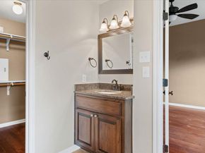 22324 Rock Wren RD, Spicewood TX 78669