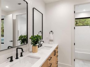 2611 Oak Crest Ave A & B, Austin TX 78704