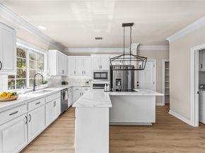 5901 Round Table CV, Austin TX 78746