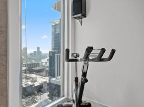 360 Nueces ST 2105, Austin TX 78701