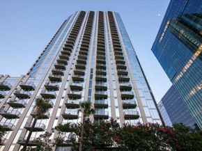 360 Nueces ST 2105, Austin TX 78701