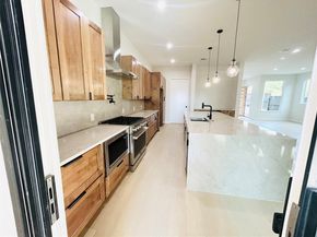 4324 Airport BLVD B, Austin TX 78722