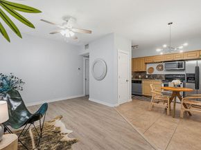 2106 Cullen Ave 206, Austin TX 78757