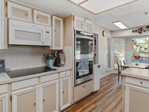 Undisclosed Address #2913513, Round Rock TX 78681