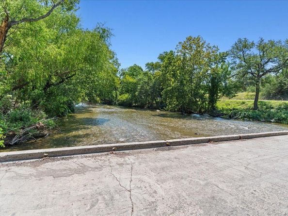 Undisclosed Address #2913513, Round Rock TX 78681