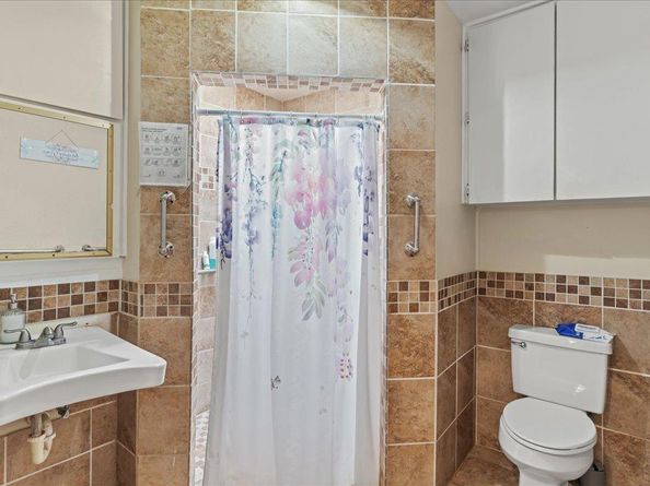 Undisclosed Address #2913513, Round Rock TX 78681