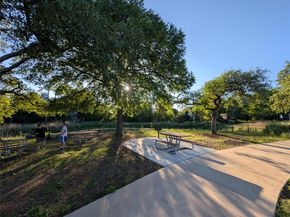 307 Swanee DR, Austin TX 78752