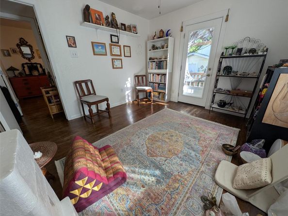 307 Swanee DR, Austin TX 78752