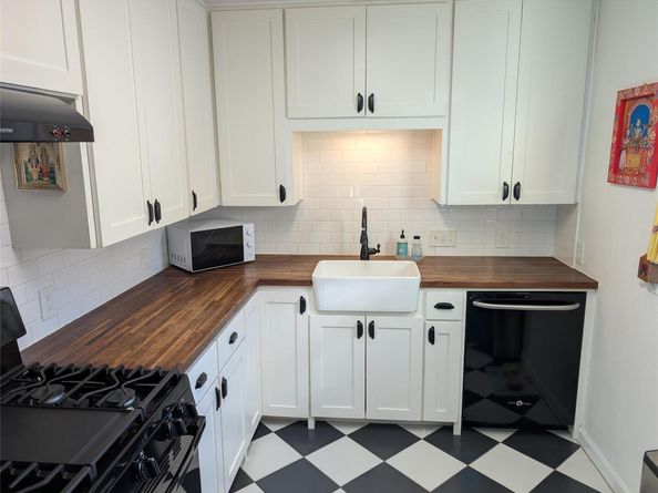 307 Swanee DR, Austin TX 78752