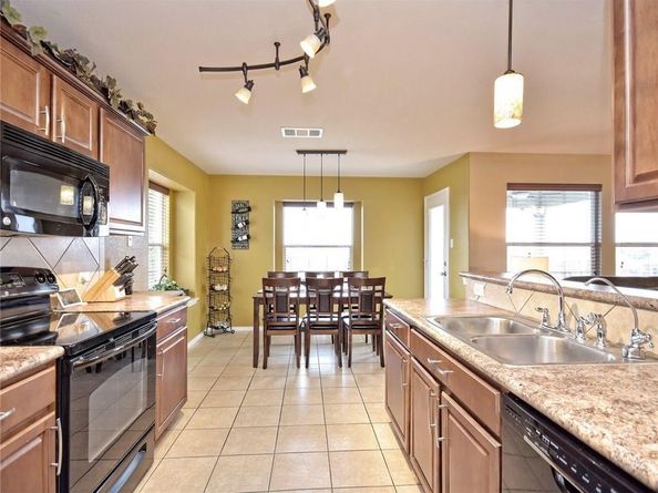 1206 Hensley DR, Leander TX 78641