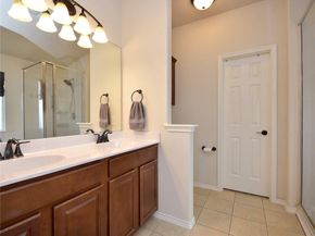 1206 Hensley DR, Leander TX 78641