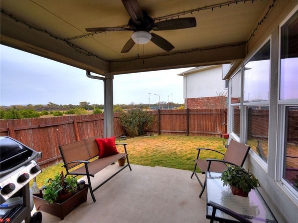 1206 Hensley DR, Leander TX 78641