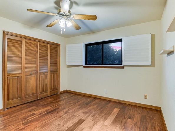 11210 Deadoak LN, Austin TX 78759