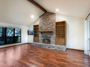 11210 Deadoak LN, Austin TX 78759