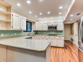 11210 Deadoak LN, Austin TX 78759