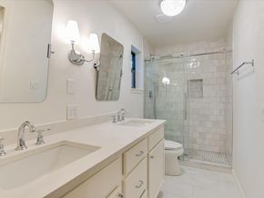 11210 Deadoak LN, Austin TX 78759