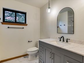 11210 Deadoak LN, Austin TX 78759