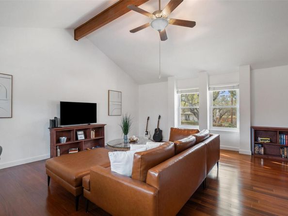 6523 Heron DR, Austin TX 78759