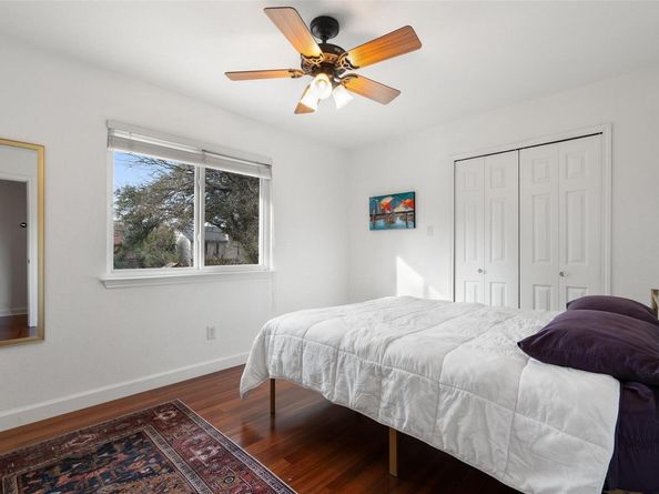 6523 Heron DR, Austin TX 78759