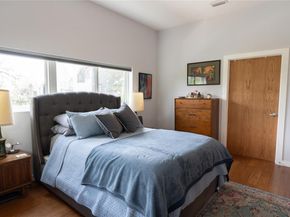 1518 Parker LN B, Austin TX 78741