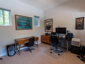 1518 Parker LN B, Austin TX 78741